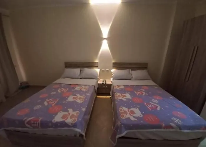Aparthotel Florenza Pool View # I324
