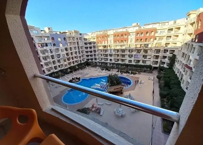 Florenza Pool View # I324