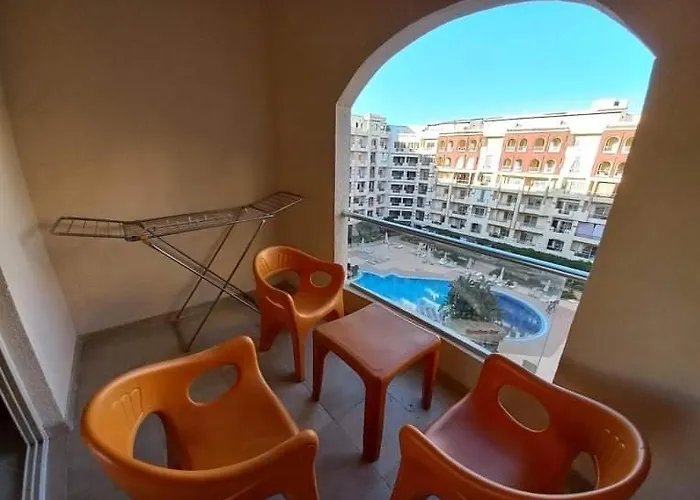 Aparthotel Florenza Pool View # I324 Hurghada